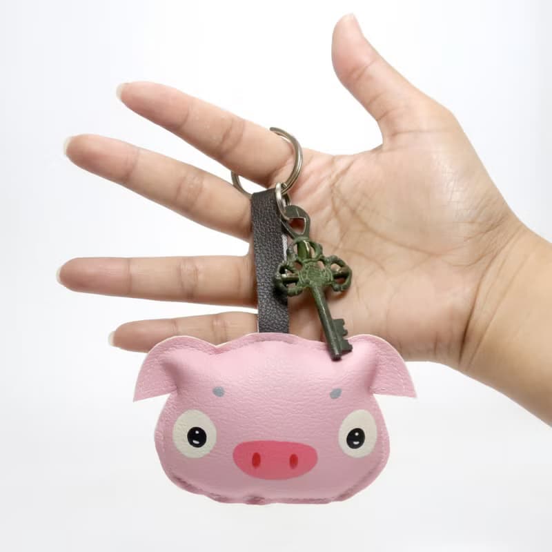 Pink Piggy keychain, gift for animal lovers add charm to your bag.