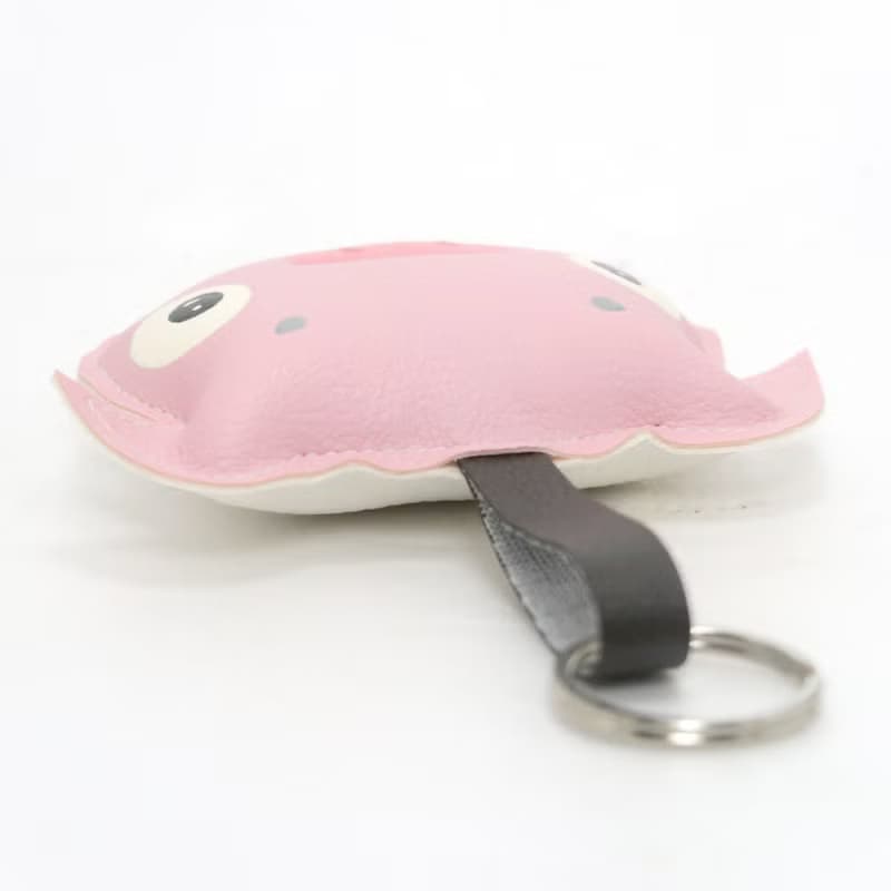 Pink Piggy keychain, gift for animal lovers add charm to your bag.