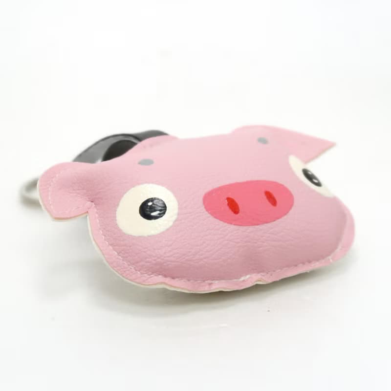 Pink Piggy keychain, gift for animal lovers add charm to your bag.