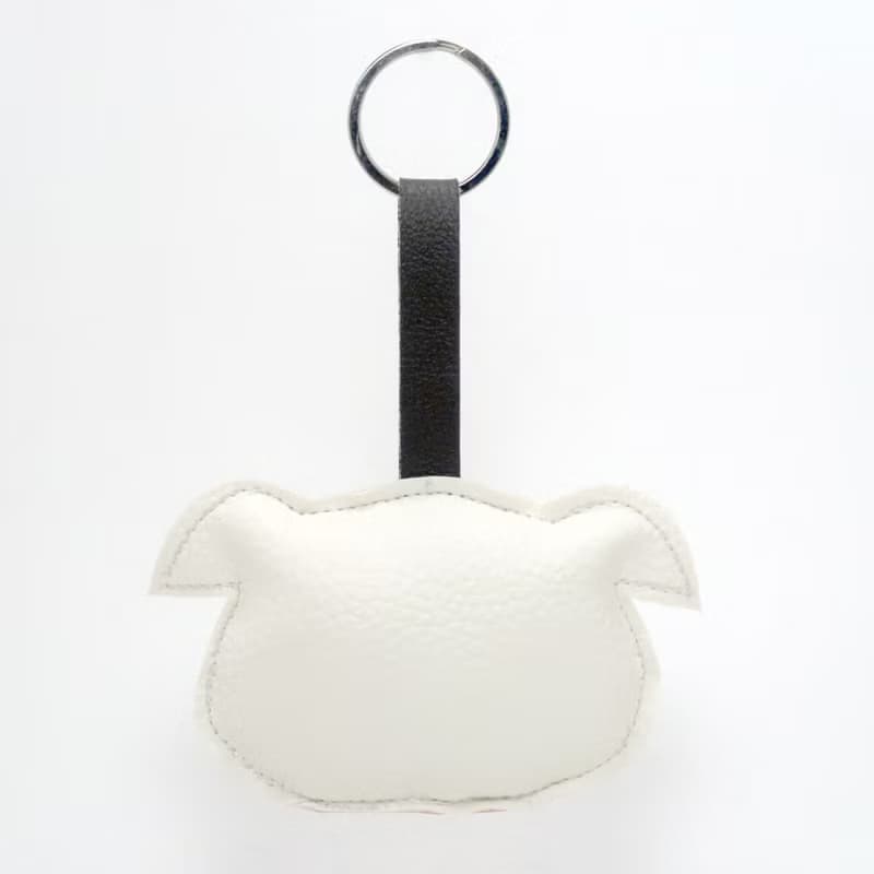 Pink Piggy keychain, gift for animal lovers add charm to your bag.