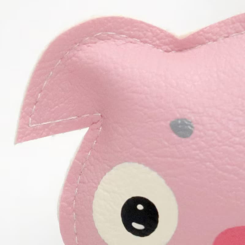 Pink Piggy keychain, gift for animal lovers add charm to your bag.