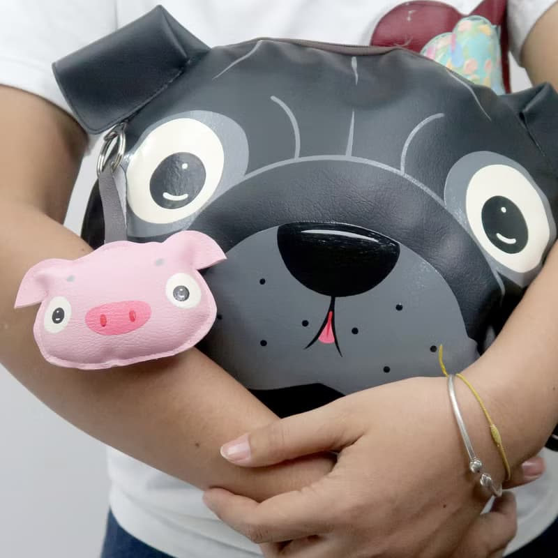 Pink Piggy keychain, gift for animal lovers add charm to your bag.