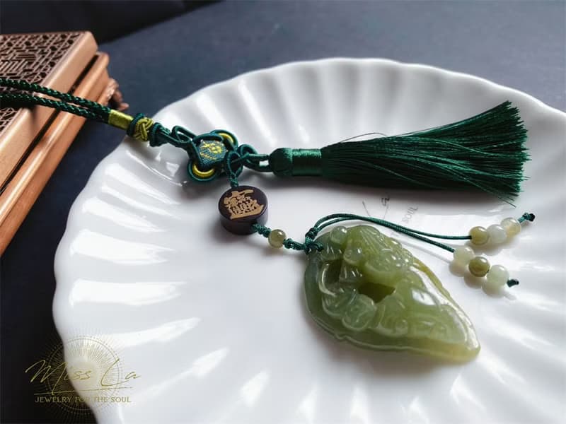 天然緬甸玉 翡翠 翹色巧雕 老油青 如意 三腳金蟾 招財進寶 包掛