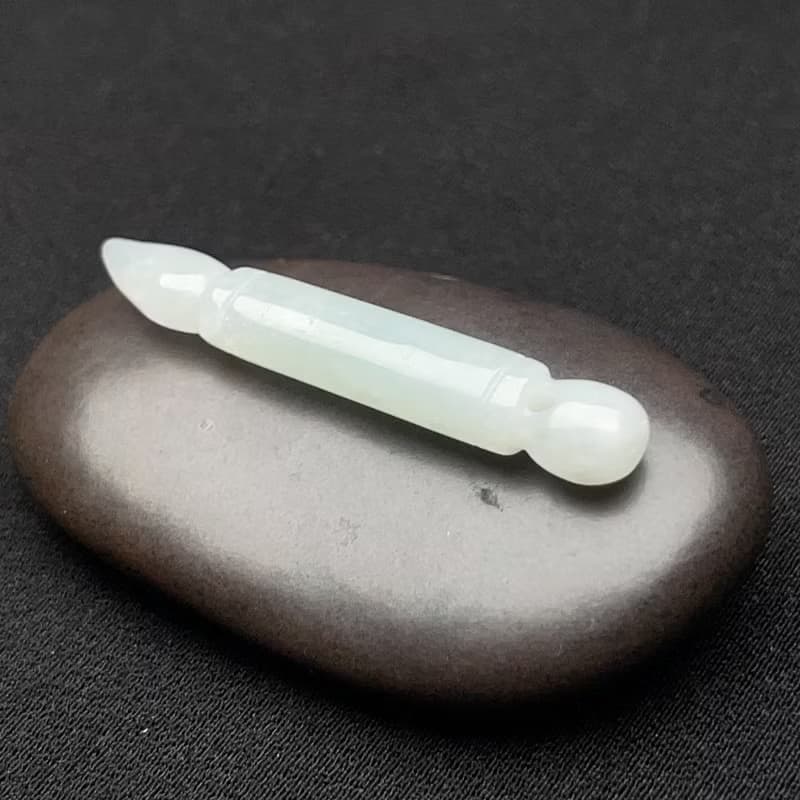 【考試順利】飄綠翡翠文昌筆項鍊 | 天然緬甸玉A貨翡翠 | 送禮