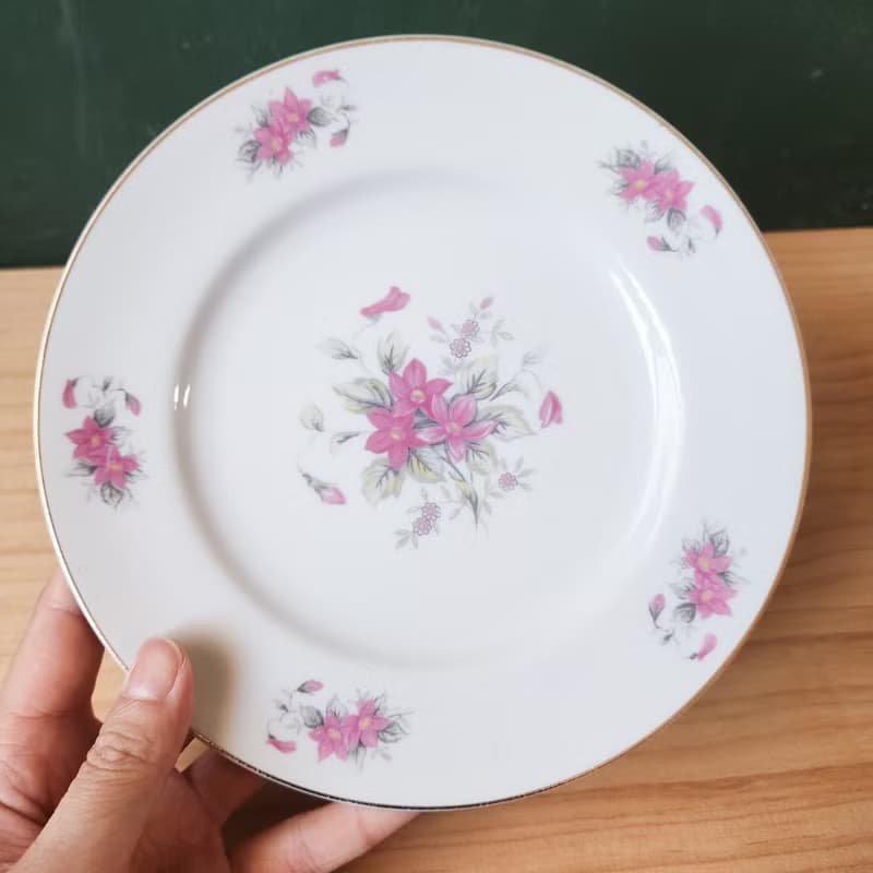 【北極二手雜貨】早期 大同瓷器 小盤子 點心盤 禮物 擺飾