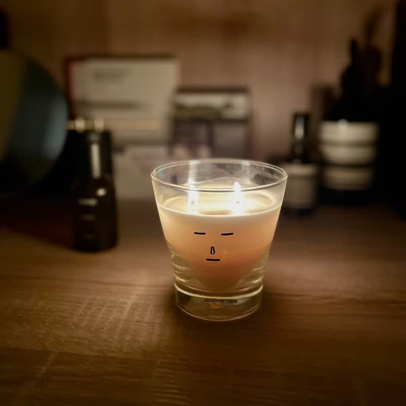 Emoji Candle for wrok 香氛心情蠟燭 奈奈 東方木質調