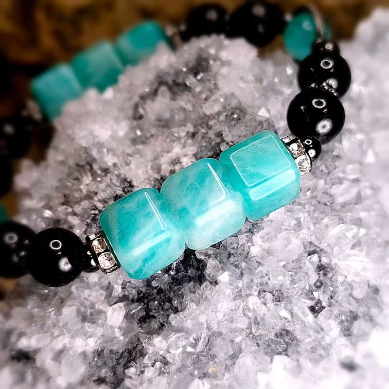 豐盛之流 | 金運石 | 天河石 |