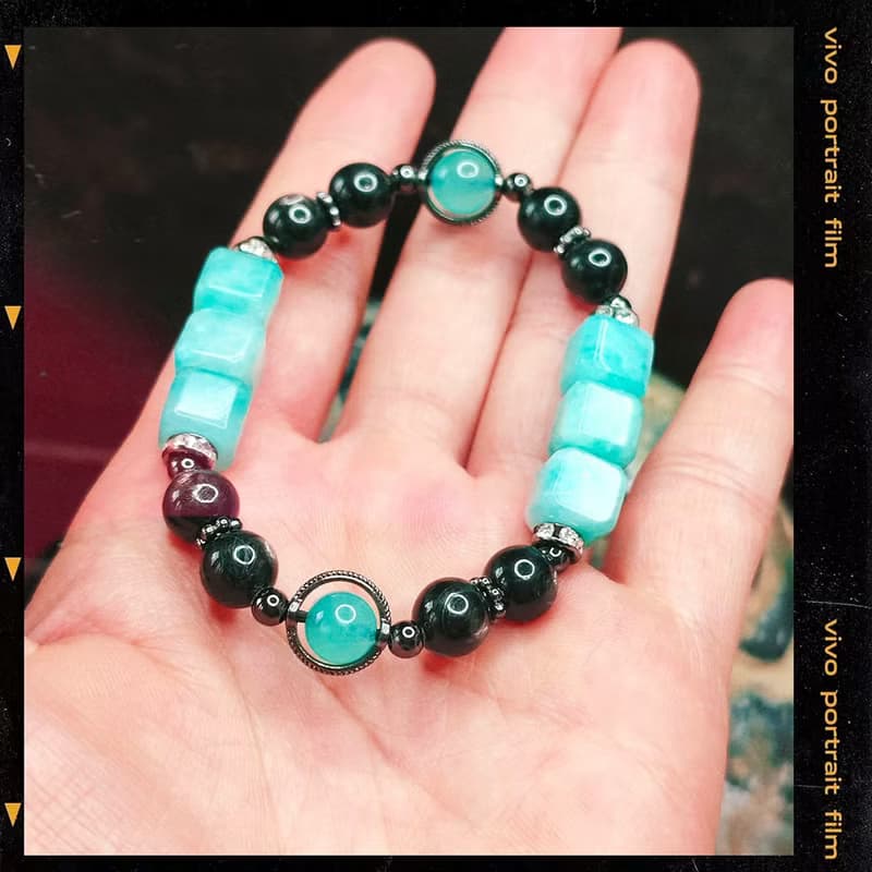 豐盛之流 | 金運石 | 天河石 |