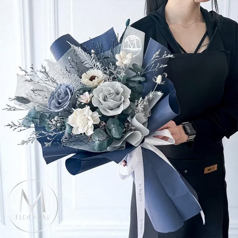 布里奇頓永生花束(贈送5ml香氛油)