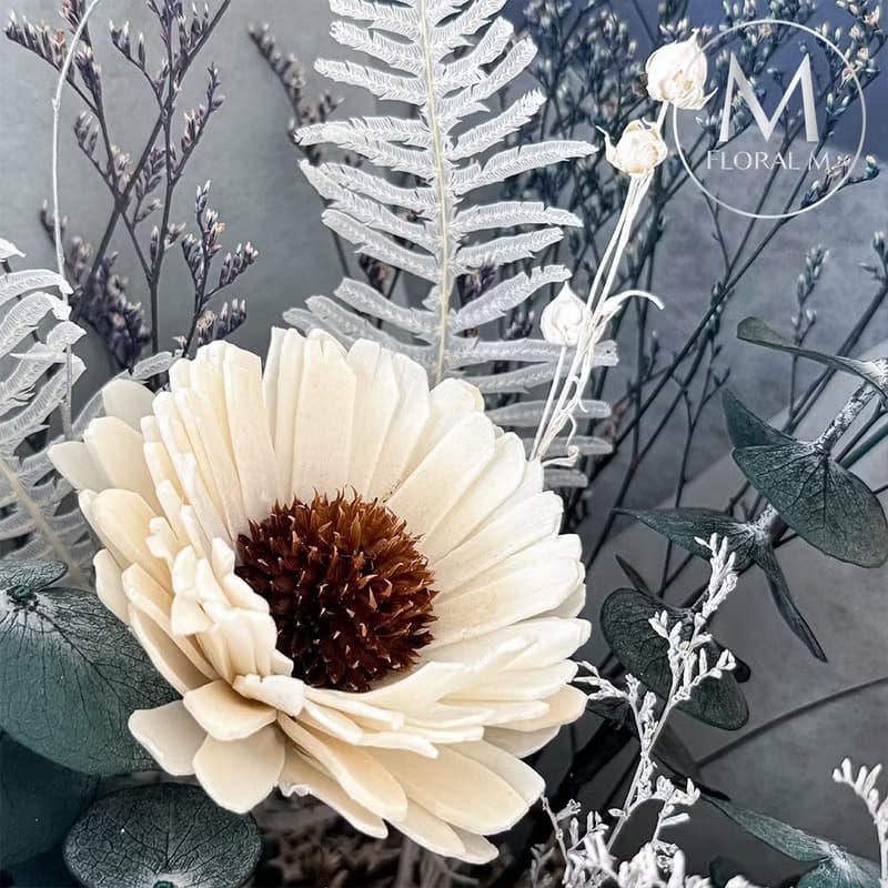 布里奇頓永生花束(贈送5ml香氛油)