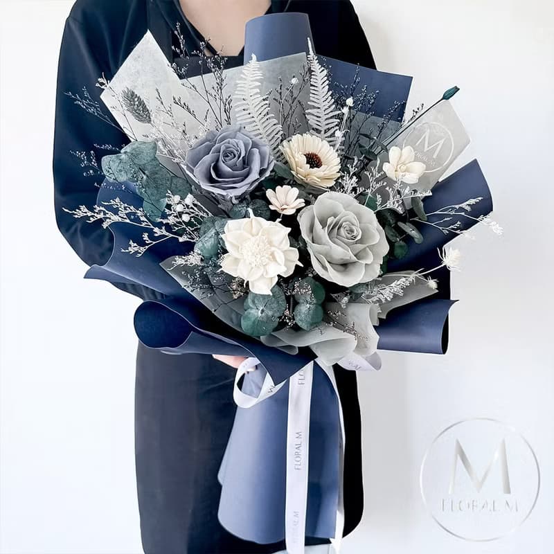 布里奇頓永生花束(贈送5ml香氛油)