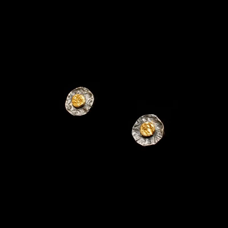 【古幣系列】２方圓耳釘 _ 手打形 體厚實 古董紋 熱貼多層純金箔