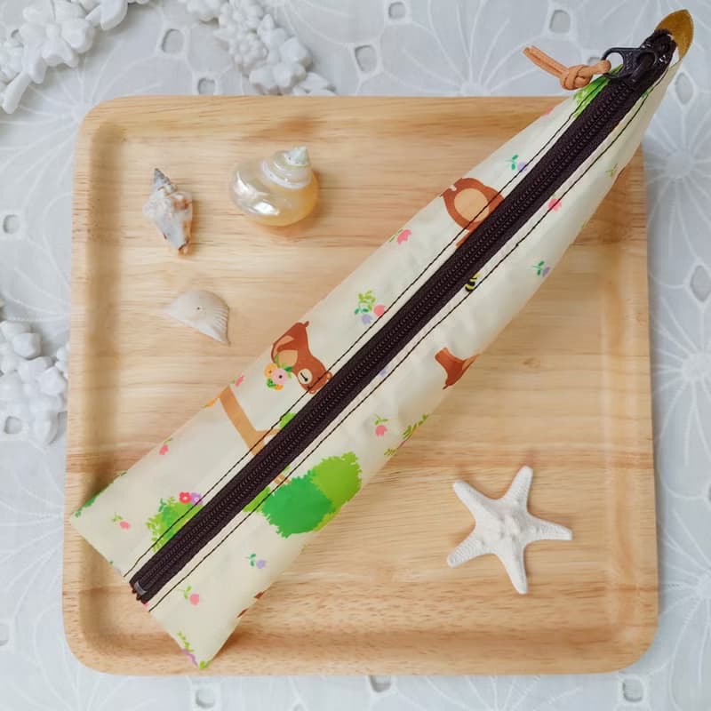 韓國大樹小熊防水布拉鍊立體餐具袋