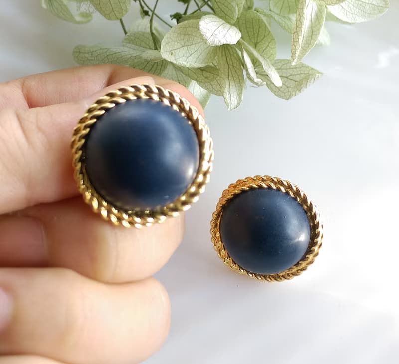 Vintage Jewelry 西洋古董飾品 簡約 旋轉框  針式耳環
