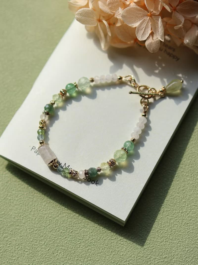 墨綠之森。葡萄石水滴 月光石 磷灰石 14K包金 水晶礦石手鍊