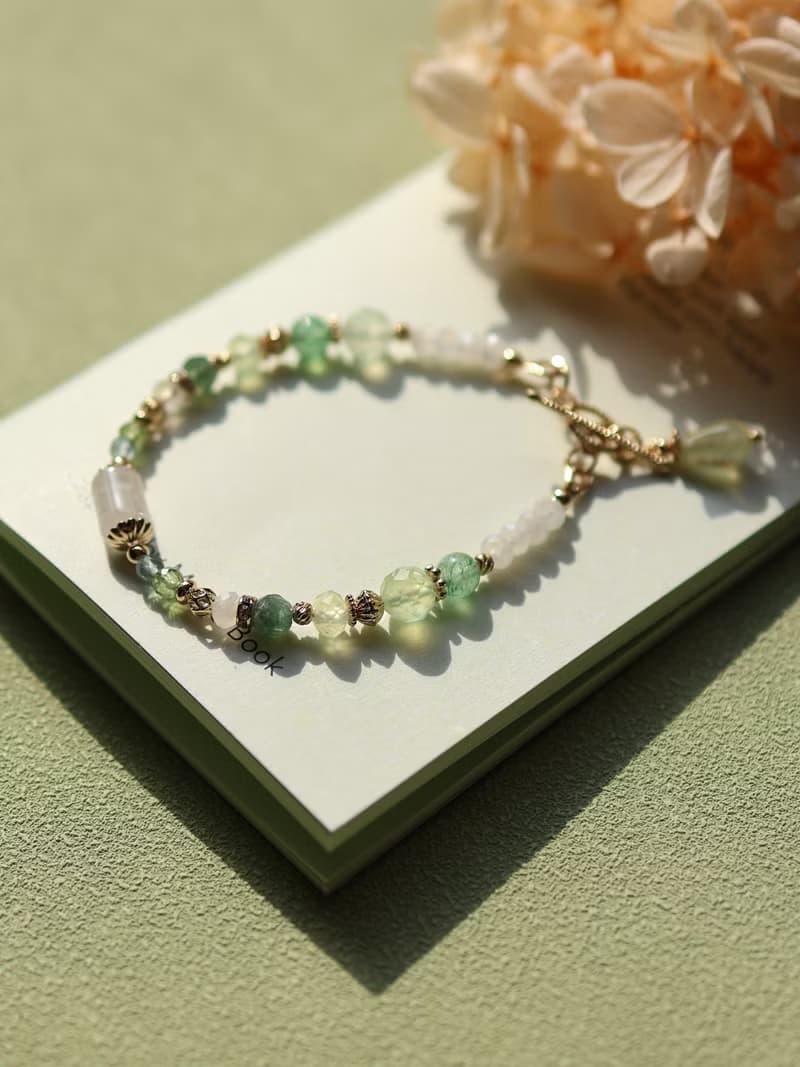 墨綠之森。葡萄石水滴 月光石 磷灰石 14K包金 水晶礦石手鍊