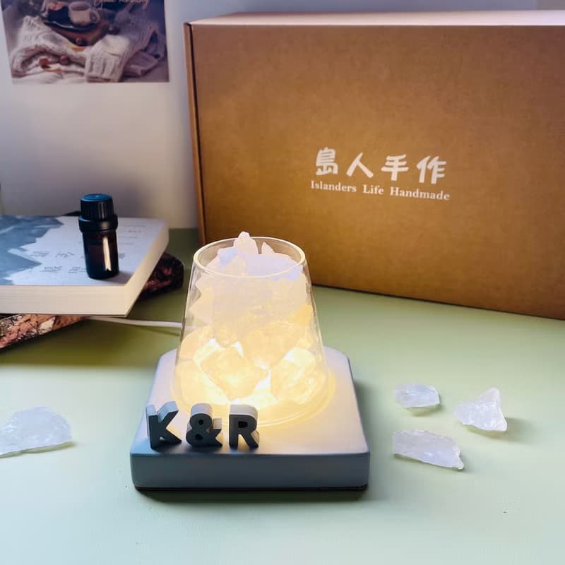 能量擴香水晶山【白水晶的祈福與圓滿】水晶禮盒-(水泥字要加購)