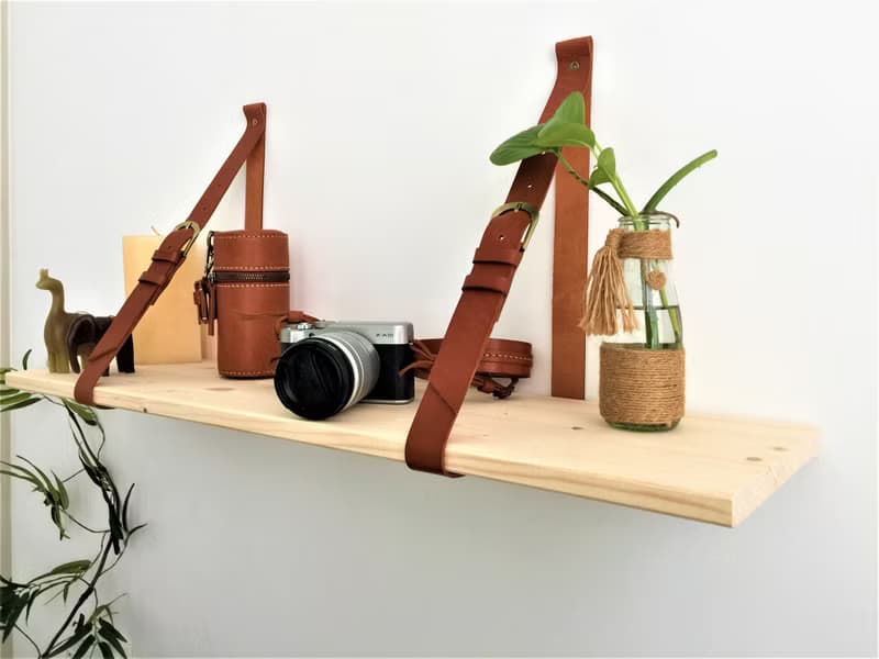 皮帶牆上置物架 // 隔板置物架 // 牆面裝飾 // DIY 床頭墊皮帶