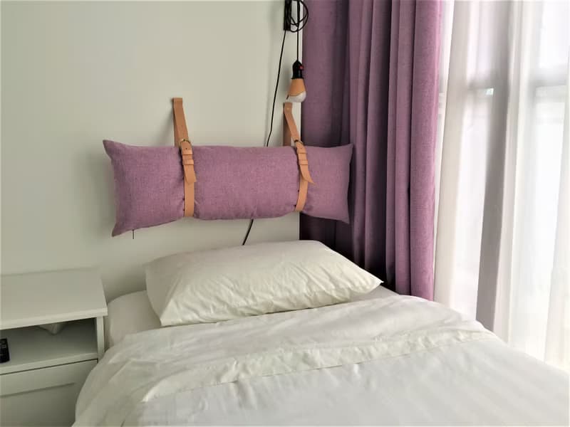 皮帶牆上置物架 // 隔板置物架 // 牆面裝飾 // DIY 床頭墊皮帶