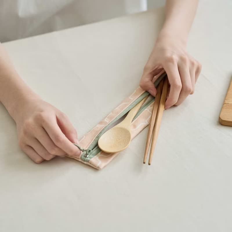 拉鏈餐具袋(含餐具)/鐵花窗5號/珊瑚橘粉/鳥語花窗