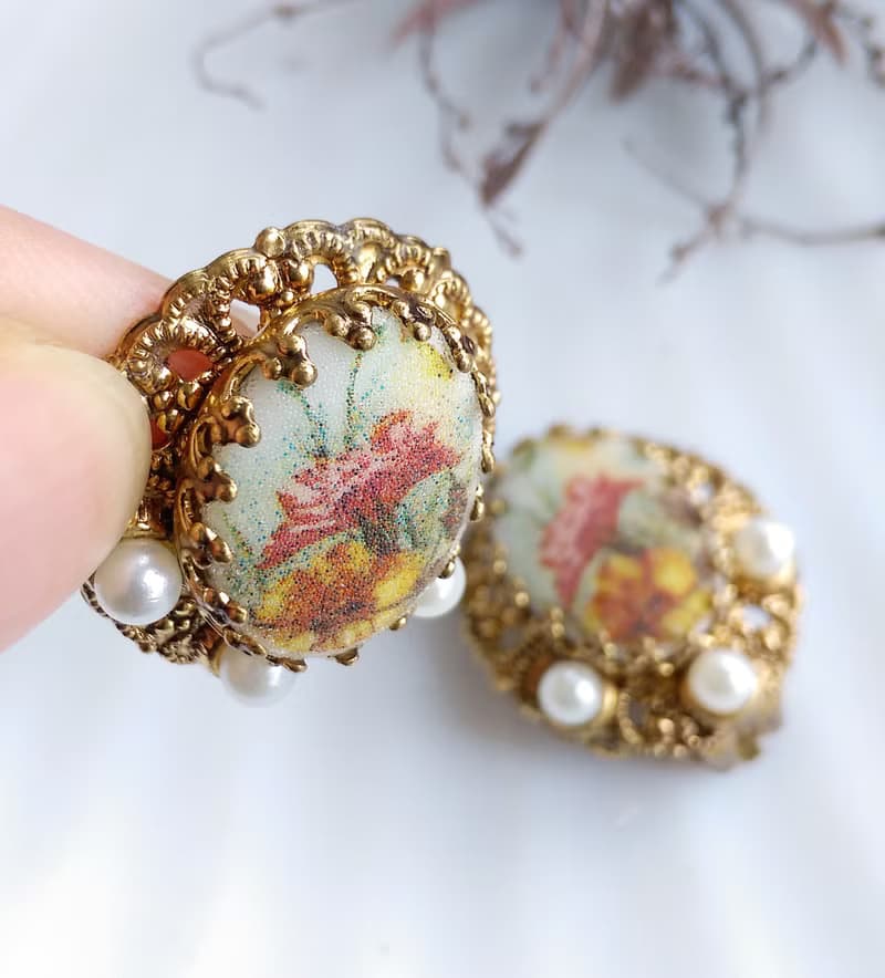 【西洋古董飾品 】西德製 花絲 花卉 典雅 夾式耳環