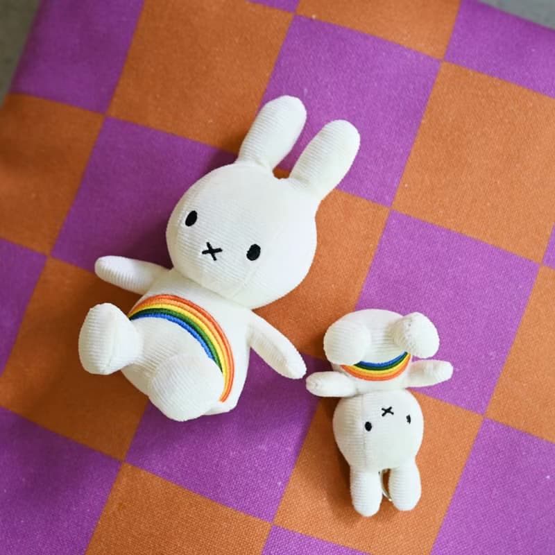 BON TON TOYS Miffy米菲兔彩虹鑰匙圈-象牙白 10cm