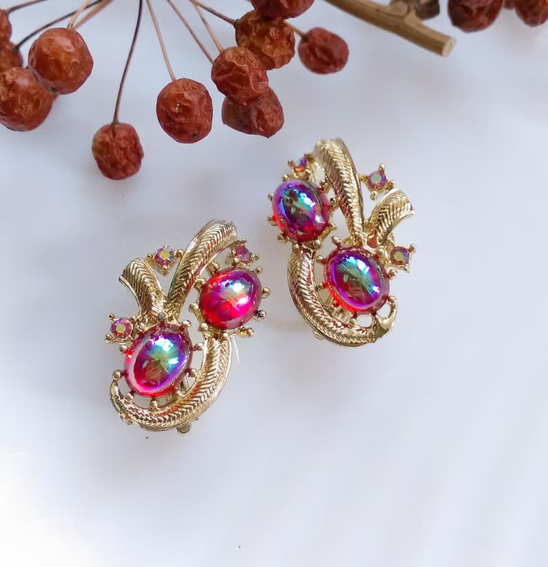 Vintage Jewelry 西洋古董飾品 紅螢蛋 夾式耳環
