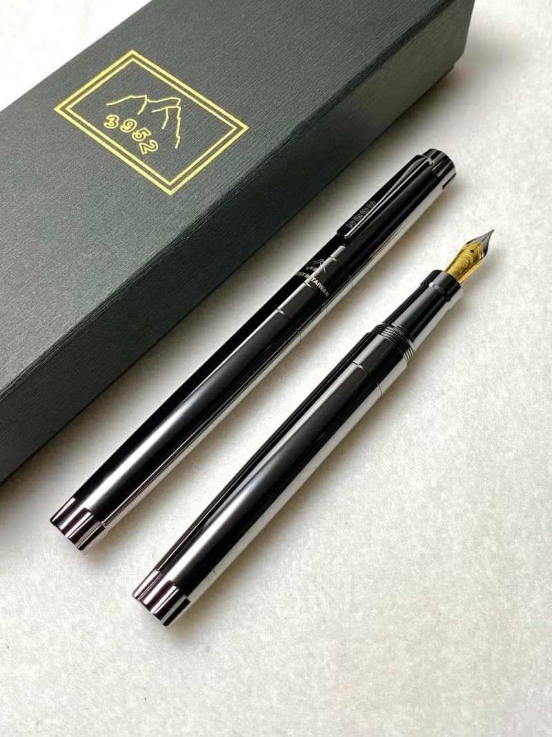 3952老山羊-諸羅山 雙色鋼尖鋼筆