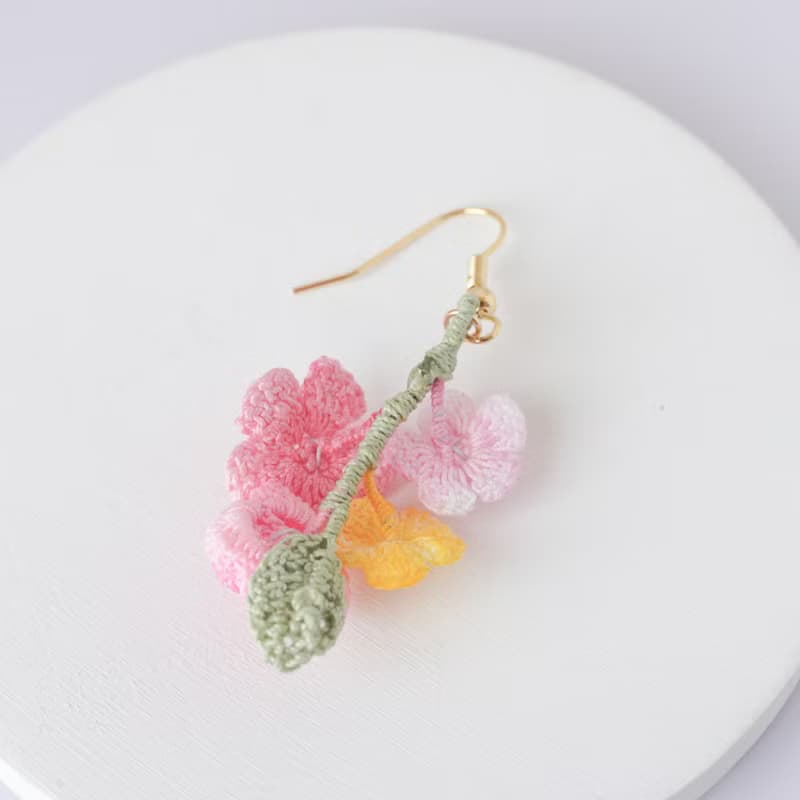 花束 ピアス