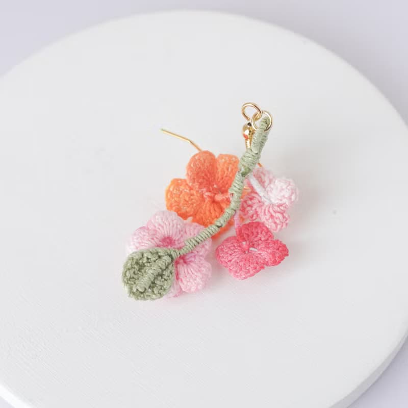 花束 ピアス
