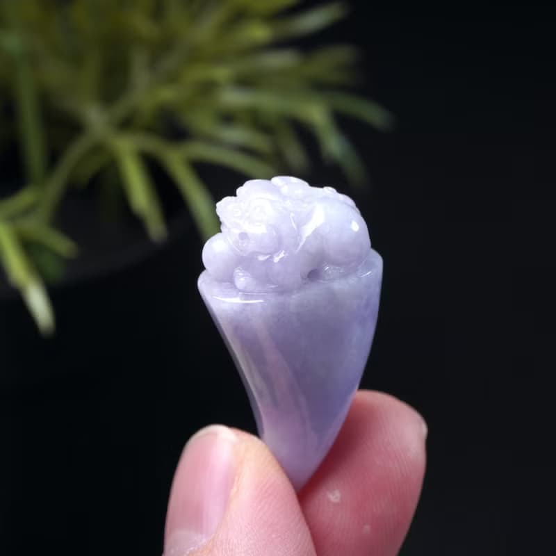 【招財神獸】紫羅蘭翡翠巧雕貔貅龍牙項鍊 | 天然緬甸玉翡翠A貨