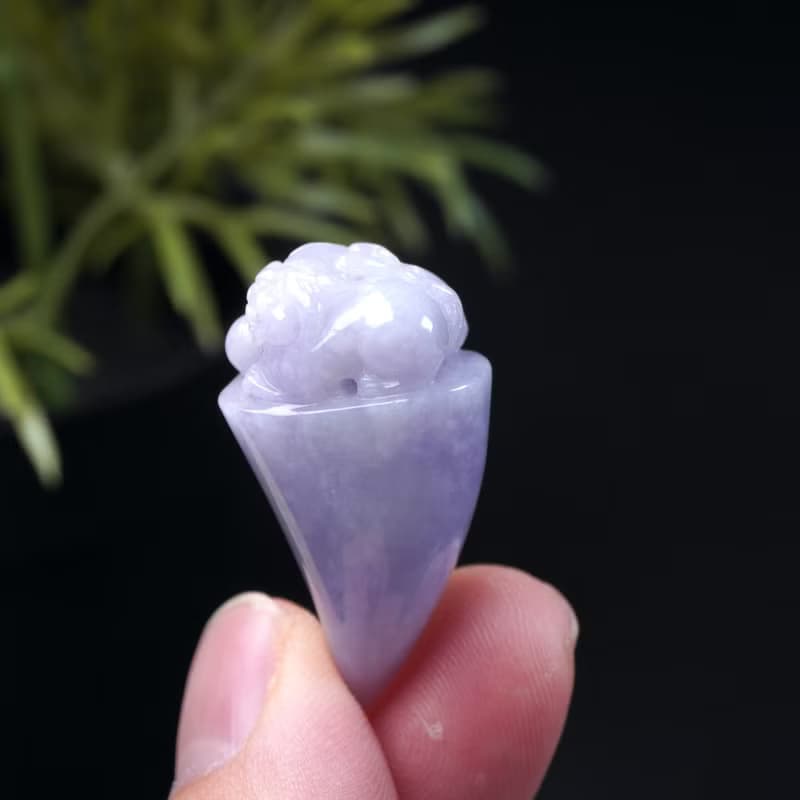【招財神獸】紫羅蘭翡翠巧雕貔貅龍牙項鍊 | 天然緬甸玉翡翠A貨