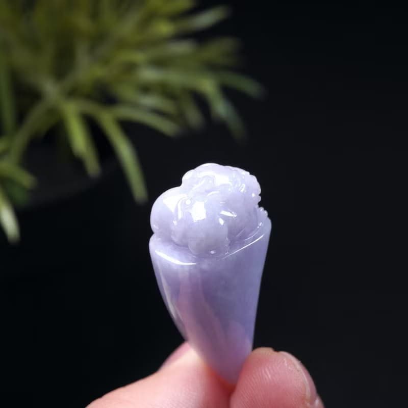 【招財神獸】紫羅蘭翡翠巧雕貔貅龍牙項鍊 | 天然緬甸玉翡翠A貨
