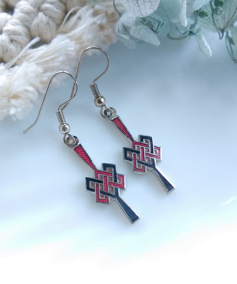 Vintage Jewelry  景泰藍 凱爾特繩結 紅黑 小巧 耳勾 針式耳環