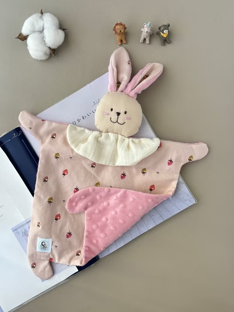 兔寶寶安撫巾  草莓甜心 彌月禮 新生兒禮 嬰兒