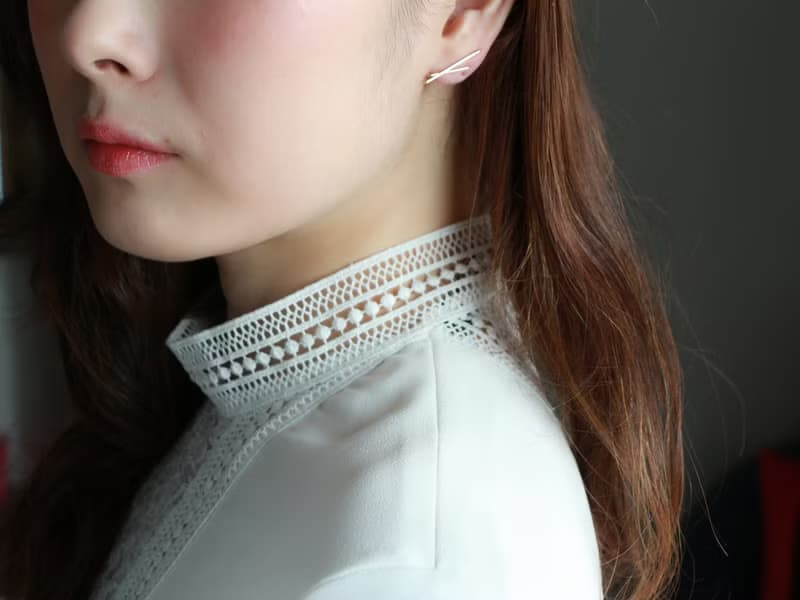 14kgf-2way(pierced earrings/clip-on) W bar line
