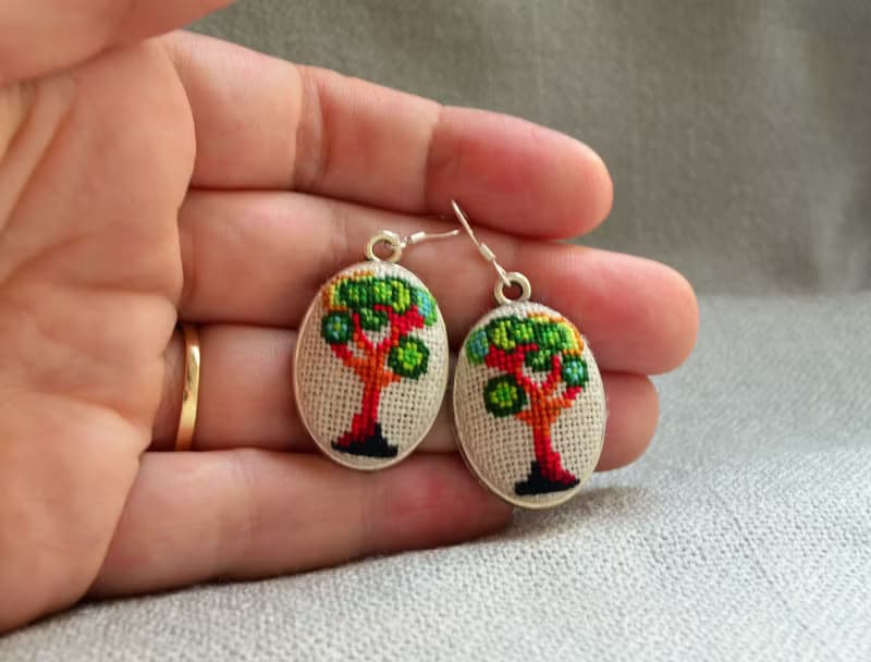 綠樹刺繡耳環十字繡自然面料首飾手工植物女士禮物