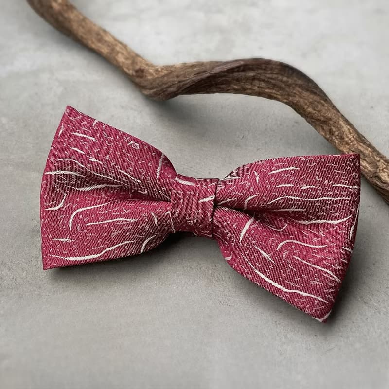 白川紋紅領結-像日落曬過的清清河川