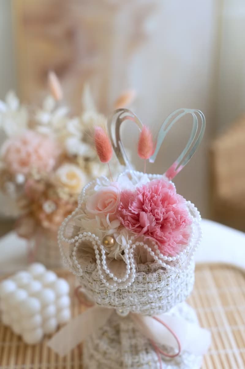 甜蜜粉桃永生康乃馨小香花束 / 母親節禮物 母親節永生花束