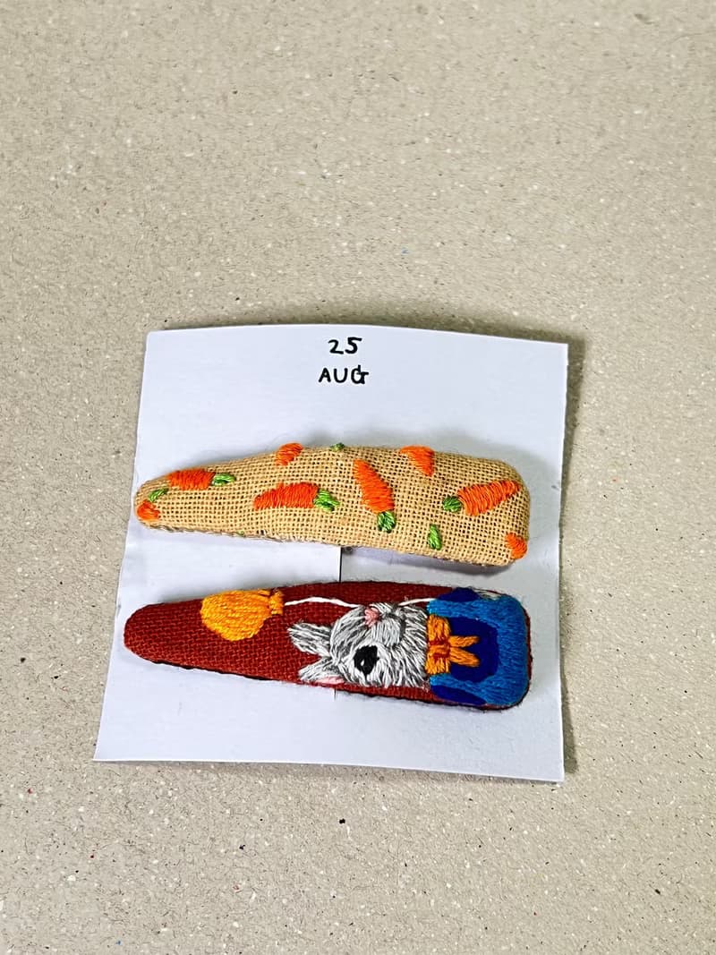 Hair clips embroidery the rabbit