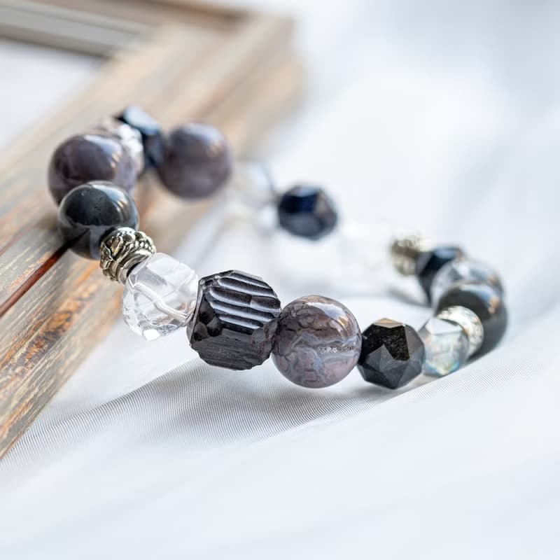 恬靜安謐 Silence 藍光拉長石、阿拉善、極光23 天然水晶手鍊