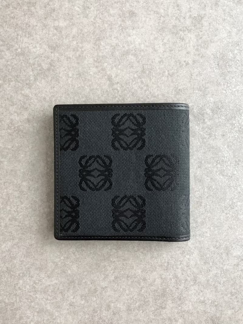 【 日本直送　名牌中古包 】LOEWE ロエベ アナグラム 財布 ブラック キャンバス レザー 二つ折り財布 vintage ヴィンテージ rxfn4n
