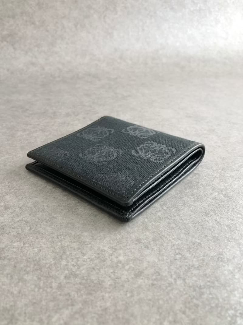【 日本直送　名牌中古包 】LOEWE ロエベ アナグラム 財布 ブラック キャンバス レザー 二つ折り財布 vintage ヴィンテージ rxfn4n