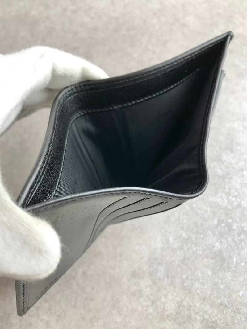 【 日本直送　名牌中古包 】LOEWE ロエベ アナグラム 財布 ブラック キャンバス レザー 二つ折り財布 vintage ヴィンテージ rxfn4n
