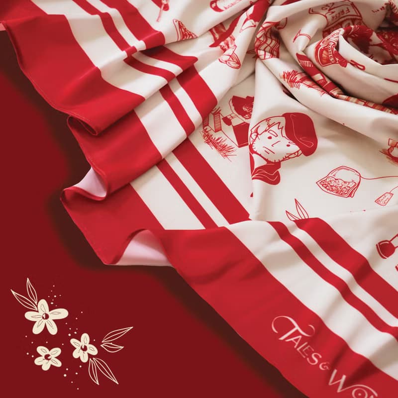 Little Red Riding Hood Outer Scarf
