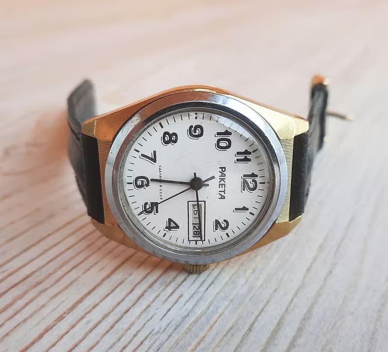 Raketa 2628.H Soviet mens watch wind up – gold plated case watch made in USSR