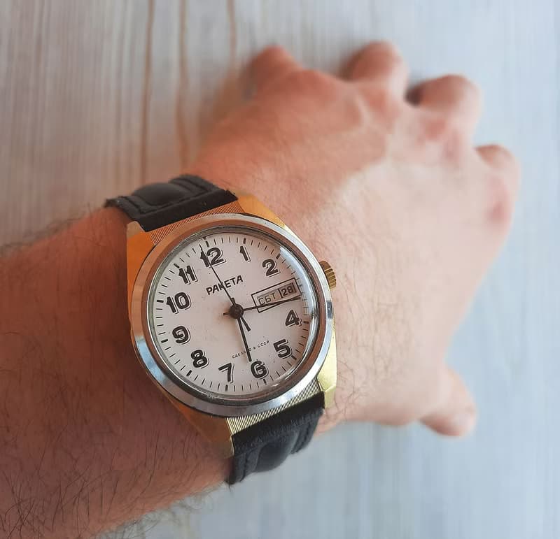 Raketa 2628.H Soviet mens watch wind up – gold plated case watch made in USSR