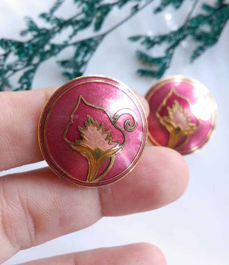 【西洋古董飾品 】景泰藍 紅底 簡約風格 花卉 夾式耳環