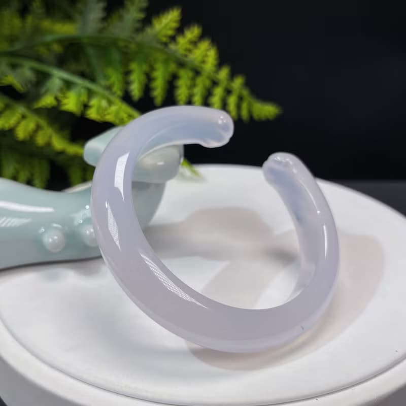 精品精選 開口貓爪瑪瑙手鐲 54MM 冰潤起光朱淺紫白 純潔高貴典雅