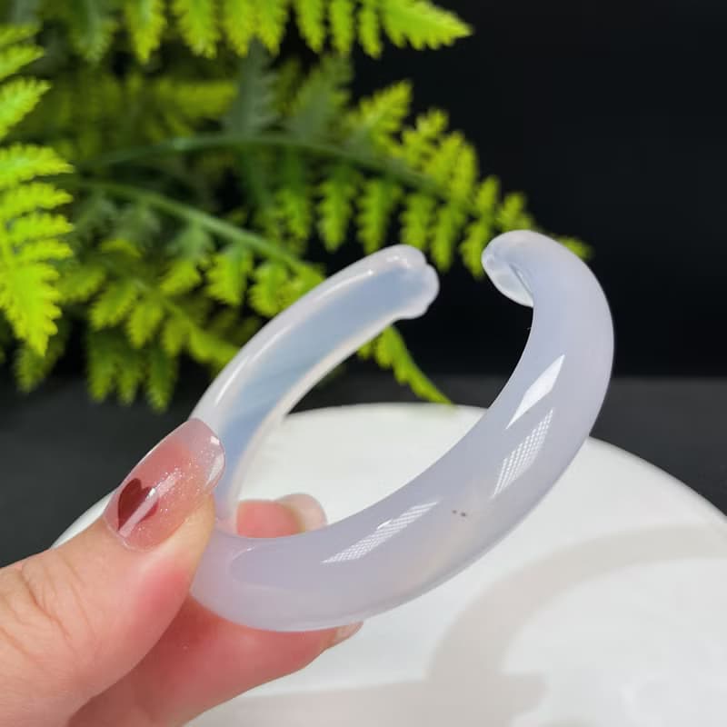精品精選 開口貓爪瑪瑙手鐲 54MM 冰潤起光朱淺紫白 純潔高貴典雅